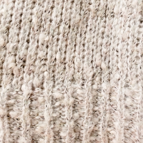 Forever 21 Long Sleeve Knit Sweater - Picture 3 of 7